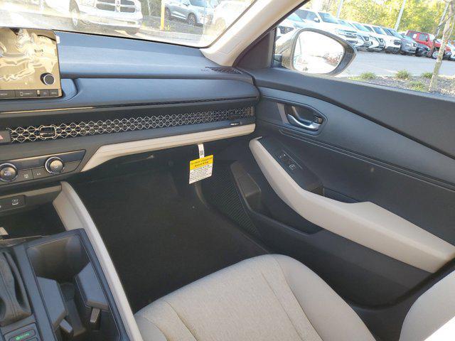 Photo of 2025 Meteorite Gray Metallic Honda Accord