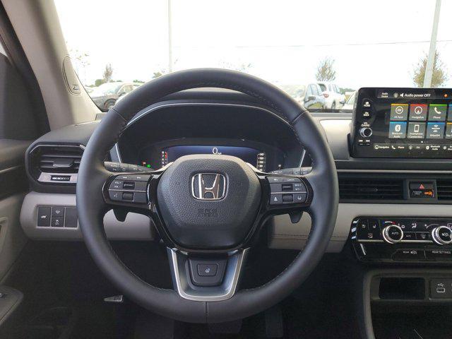 Photo of 2025 Wy Honda Pilot
