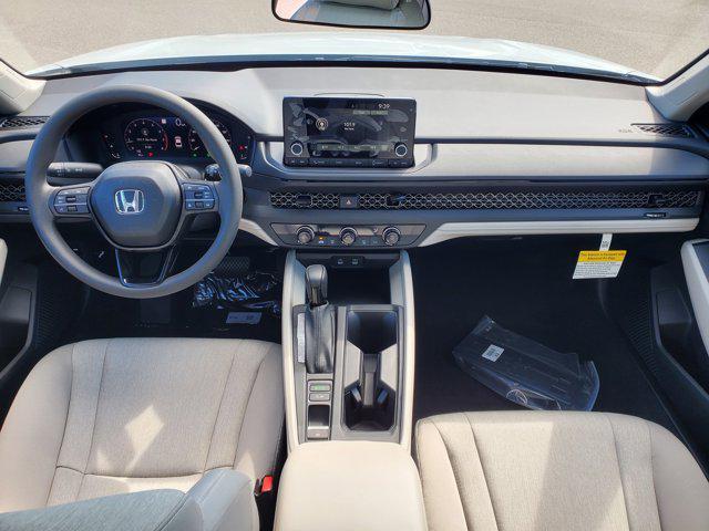 Photo of 2025 Platinum White Pearl Honda Accord