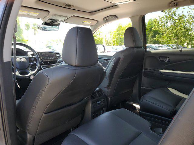 Photo of 2022 Modern Steel Metallic Honda Pilot