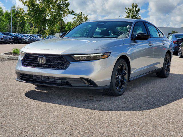 Photo of 2025 Solar Silver Metallic Honda Accord