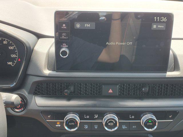 Photo of 2026 Platinum White Pearl Honda CR-V Hybrid