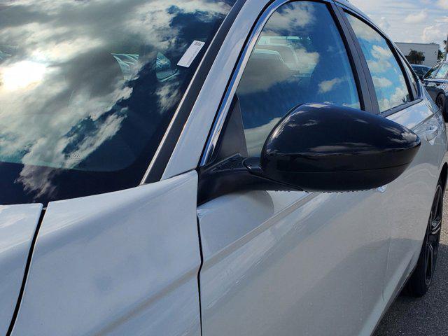 Photo of 2025 Platinum White Pearl Honda Accord Hybrid