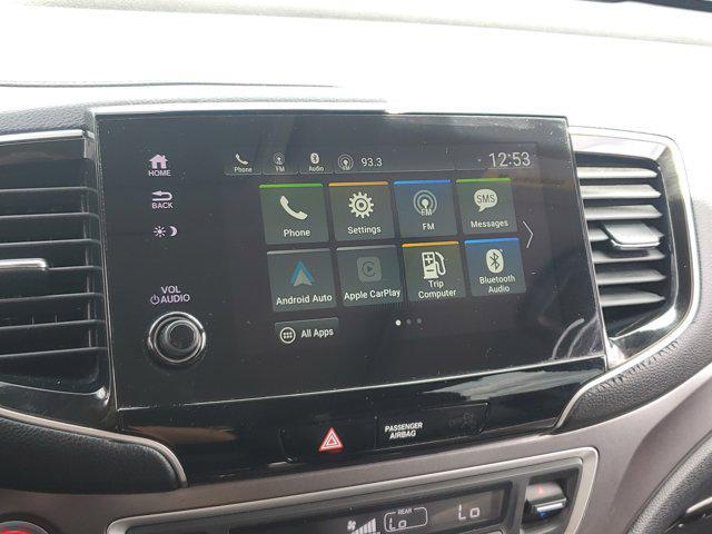 Photo of 2022 Gray Honda Pilot
