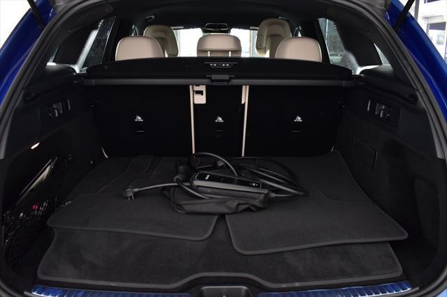 Photo of 2025 Starling Blue Metallic Mercedes-Benz GLC 350e