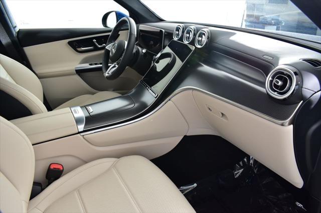 Photo of 2025 Starling Blue Metallic Mercedes-Benz GLC 350e