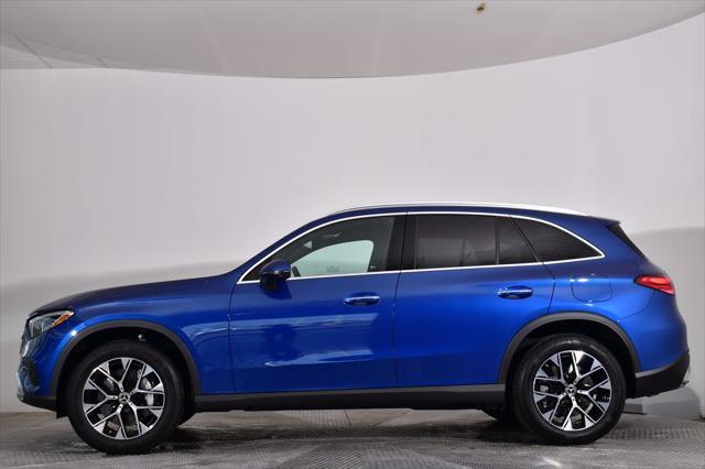 Photo of 2025 Starling Blue Metallic Mercedes-Benz GLC 350e