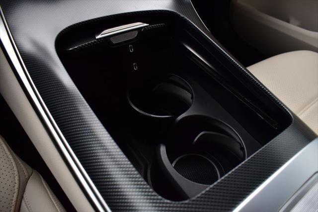Photo of 2025 Starling Blue Metallic Mercedes-Benz GLC 350e