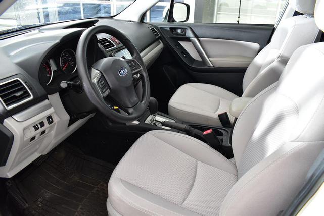 Photo of 2016 Crystal White Pearl Subaru Forester