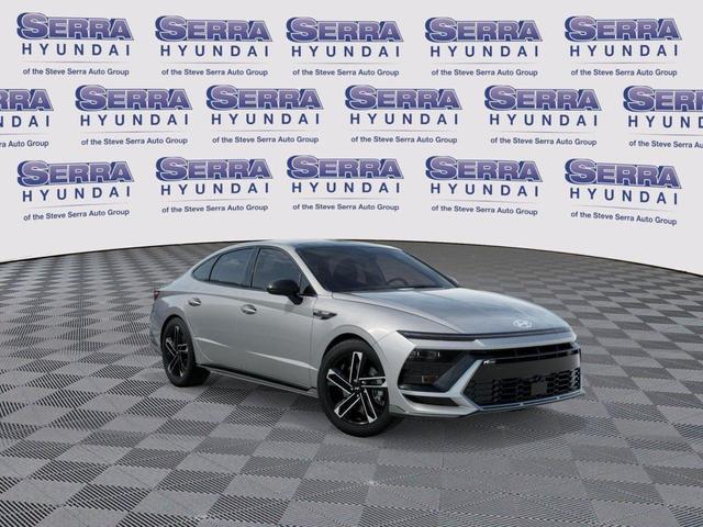 Photo of 2025 Silver Hyundai SONATA
