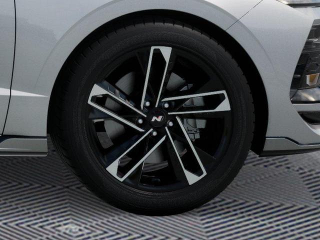 Photo of 2025 Silver Hyundai SONATA