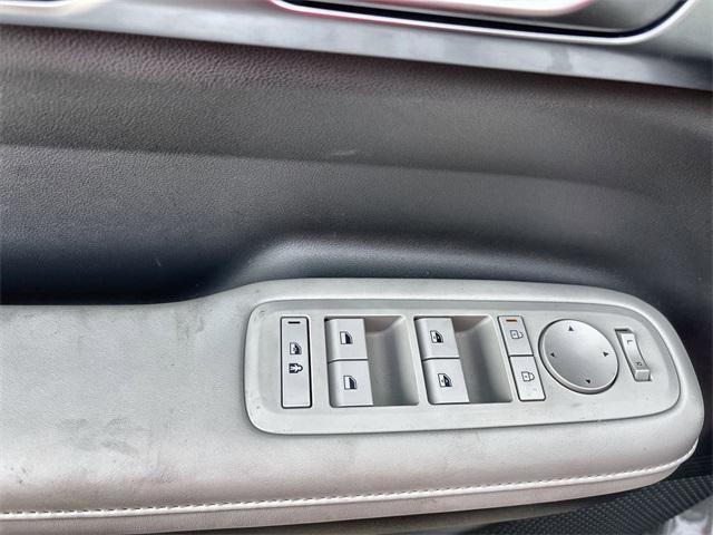 Photo of 2025 Hampton Gray Hyundai SANTA FE