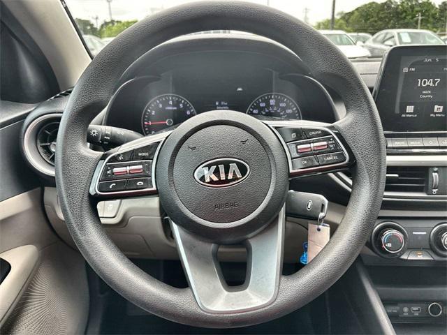 Photo of 2021 Aurora Black Kia Forte