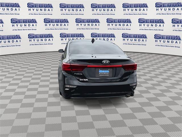 Photo of 2021 Aurora Black Kia Forte