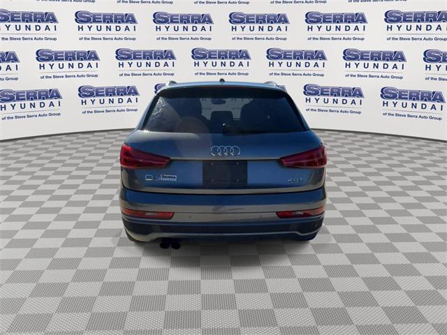 Photo of 2017 Monsoon Gray Metallic Audi Q3
