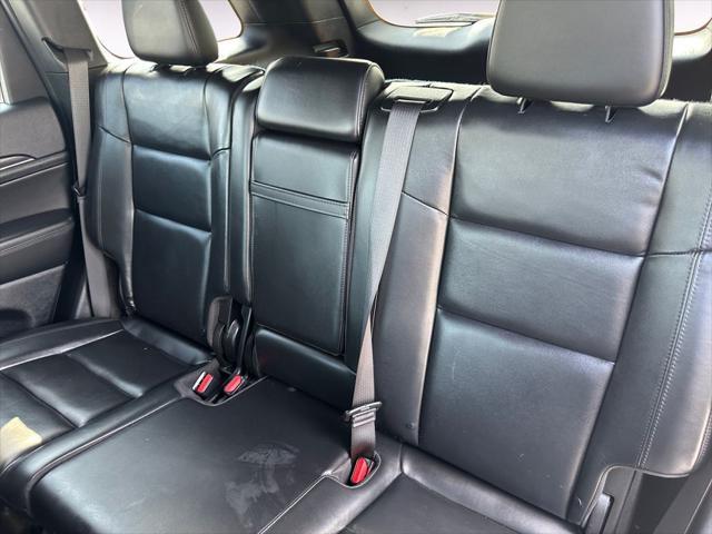 Photo of 2022 Diamond Black Crystal Pearlcoat Jeep Grand Cherokee