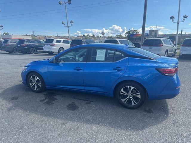 Photo of 2022 Electric Blue Metallic Nissan Sentra