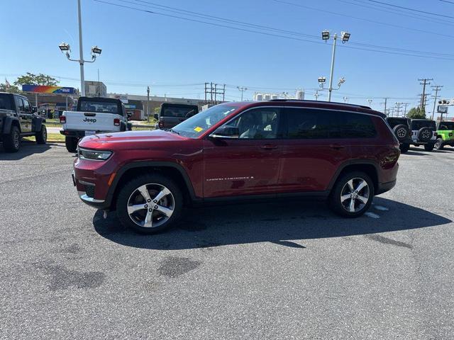Photo of 2021 Velvet Red Pearlcoat Jeep Grand Cherokee L