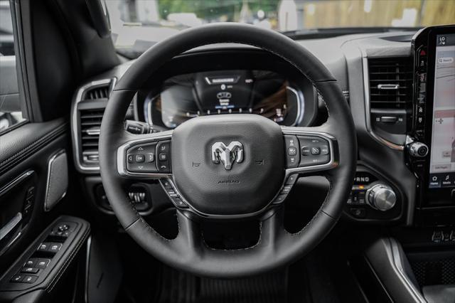 Photo of 2026 Diamond Black Crystal Pearlcoat RAM 1500