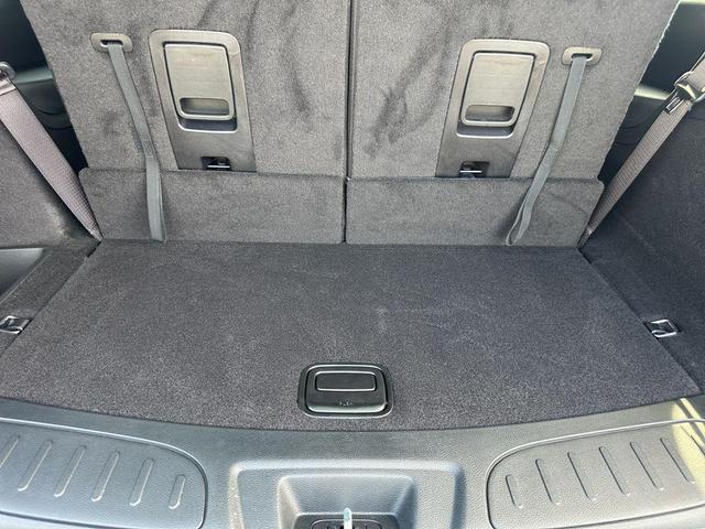 Photo of 2026 DB Black Clearcoat Dodge Durango