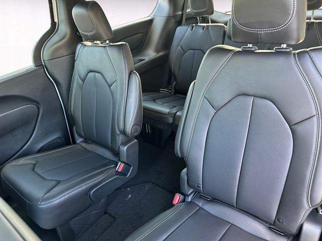 Photo of 2026 Pw7 Chrysler Pacifica