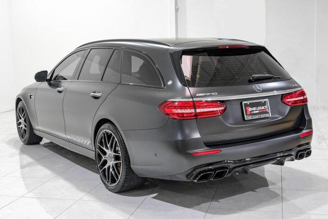 Photo of 2023 Black Mercedes-Benz AMG E 63