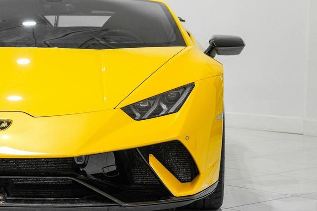 Photo of 2018 Giallo Horus Matt - AD PERSONAM Lamborghini Huracan