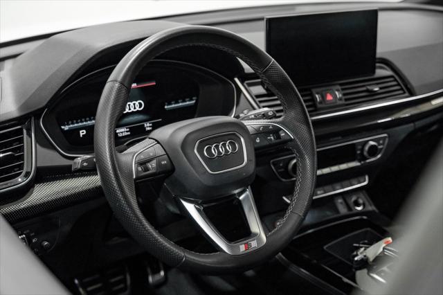 Photo of 2022 Glacier White Audi SQ5