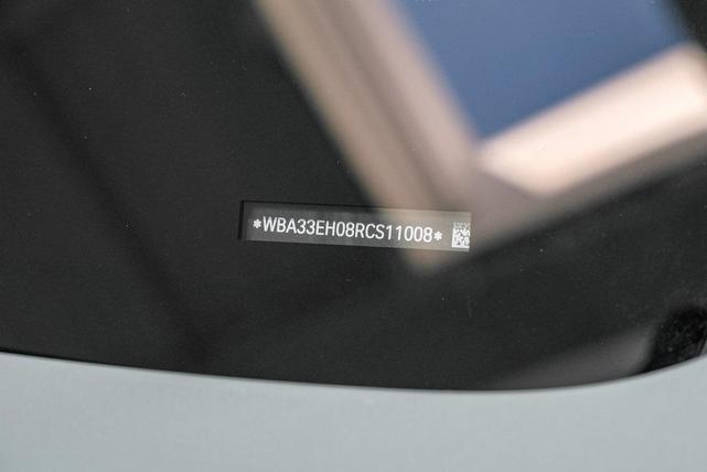 Photo of 2024 Gray BMW 740