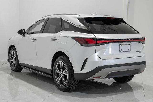 Photo of 2024 Eminent White Pearl Lexus RX 350