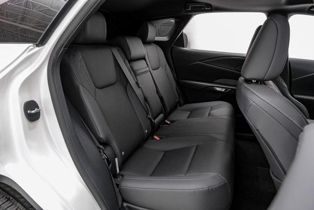 Photo of 2024 Eminent White Pearl Lexus RX 350