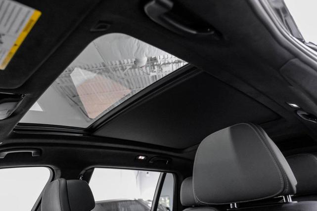 Photo of 2022 Dravit Grey Metallic BMW X7