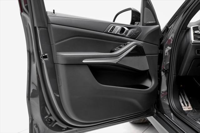 Photo of 2023 Dravit Grey Metallic BMW X5