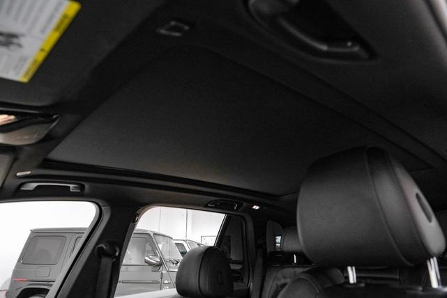 Photo of 2022 Alpine White BMW X5