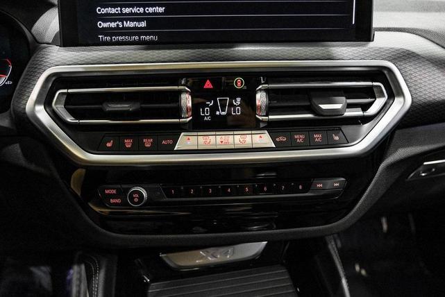 Photo of 2022 Dark Graphite Metallic BMW X4