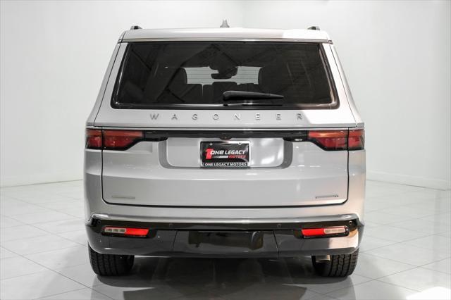 Photo of 2023 Silver Zynith Jeep Wagoneer