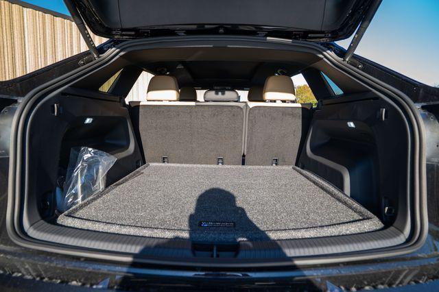 Photo of 2026 Deep Black Pearl Volkswagen Atlas Cross Sport