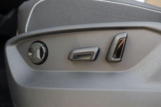 Photo of 2026 Deep Black Pearl Volkswagen Atlas Cross Sport