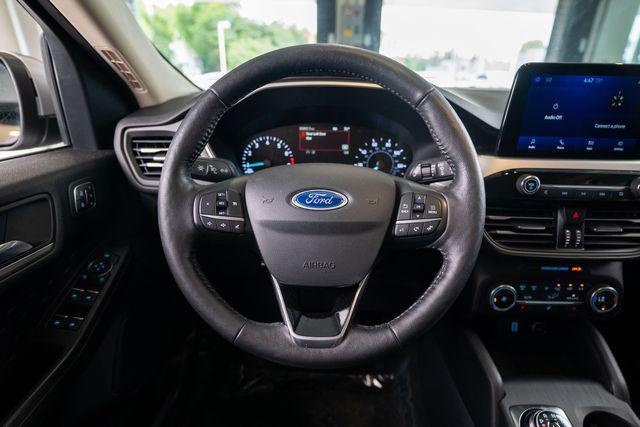 Photo of 2020 Ingot Silver Metallic Ford Escape