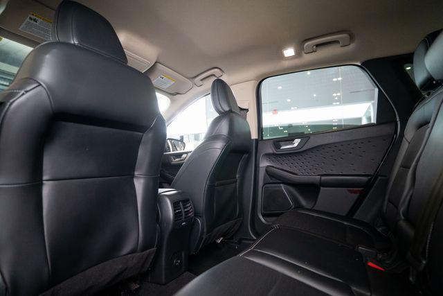 Photo of 2020 Ingot Silver Metallic Ford Escape