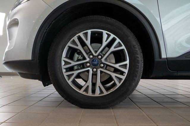 Photo of 2020 Ingot Silver Metallic Ford Escape