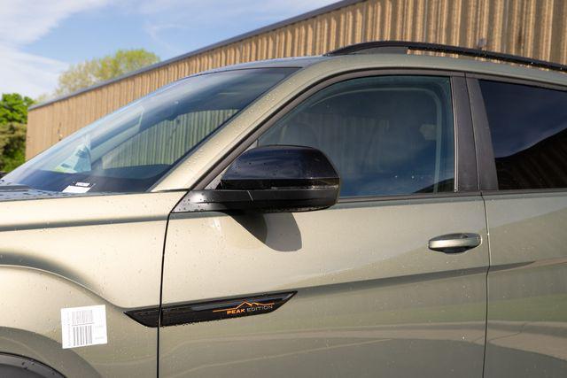 Photo of 2025 Avocado Green Pearl Volkswagen Atlas