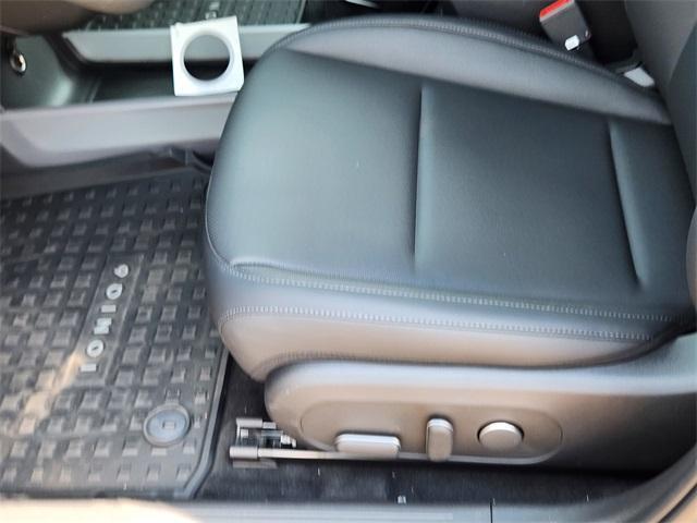 Photo of 2025 Onyx Black Hyundai IONIQ 6