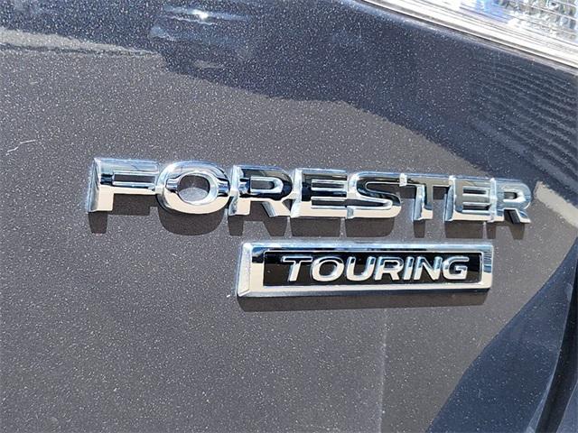 Photo of 2021 Magnetite Gray Metallic Subaru Forester