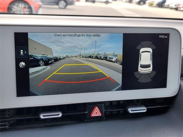 Photo of 2024 Gray Hyundai IONIQ 5