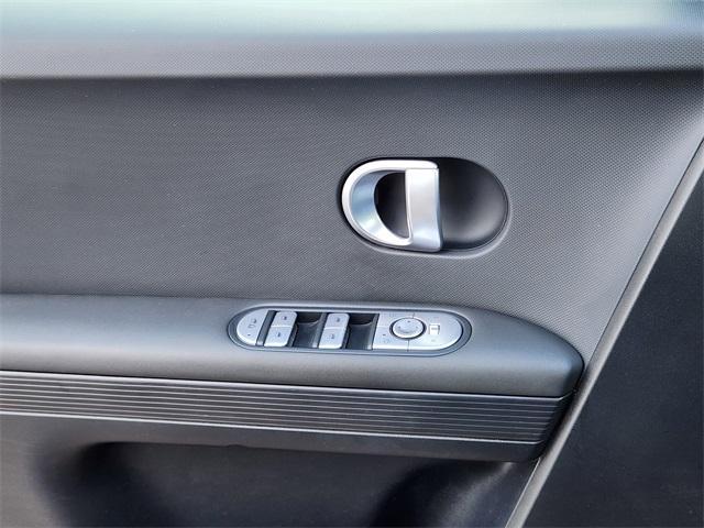 Photo of 2024 Gray Hyundai IONIQ 5