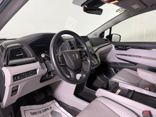 Photo of 2019 Lunar Silver Metallic Honda Odyssey