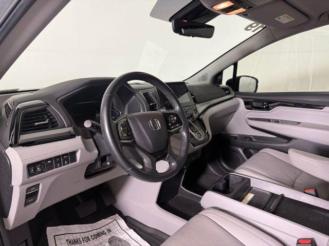 Photo of 2019 Lunar Silver Metallic Honda Odyssey