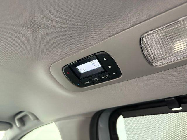 Photo of 2019 Lunar Silver Metallic Honda Odyssey