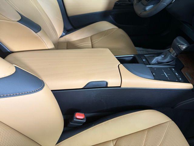 Photo of 2022 Caviar Lexus ES 350